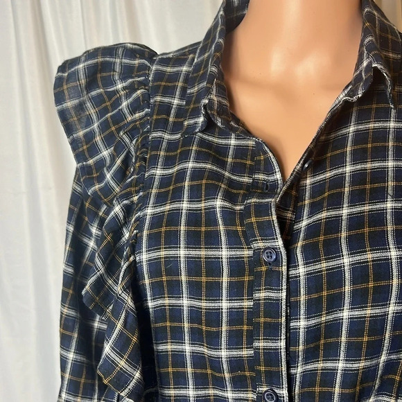 Abound Flannel Button Down Plaid Size M with Ruffles Long Sleeve - Picture 2 of 9